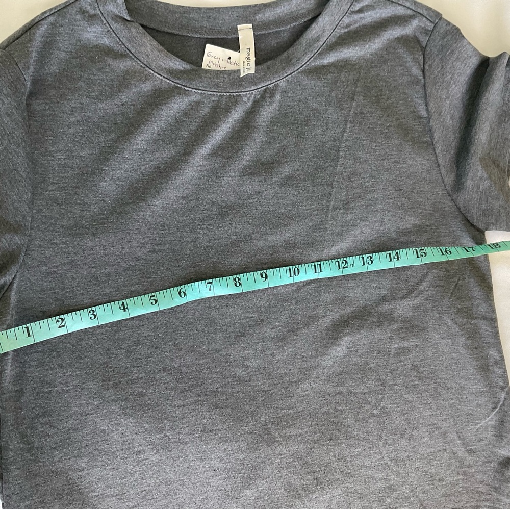 Burgundy Apparel - Grey Short Sleeve Athletic Moisture Wicking Shirt - Picture 6 of 8